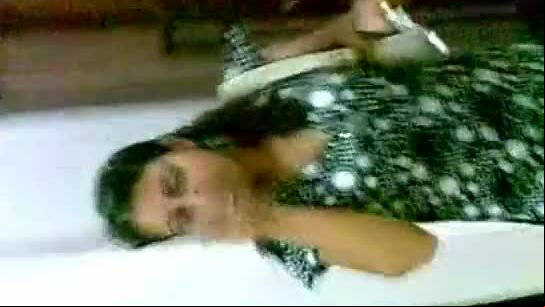 Indian gf blowjob dick