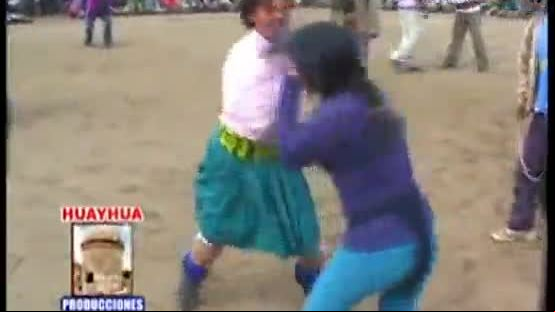 Peruvian Catfight
